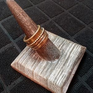 Super unique copper ring that spins in the middle